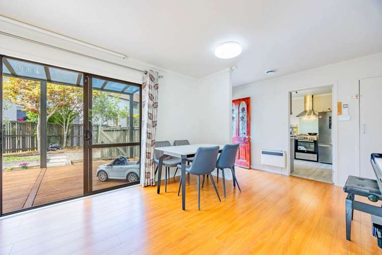 1/24 Tree View Avenue Glenfield_7