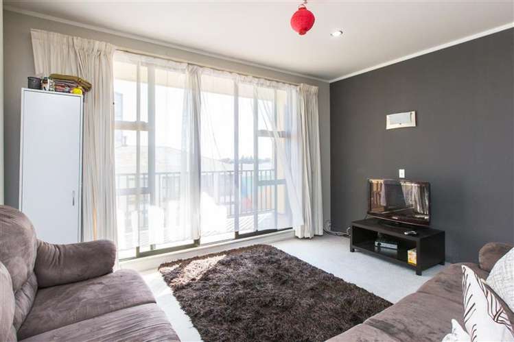 2d/6 Queen Street Palmerston North Central_3