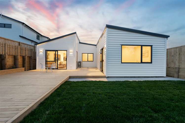 69 Ta Moko Drive Gulf Harbour_34