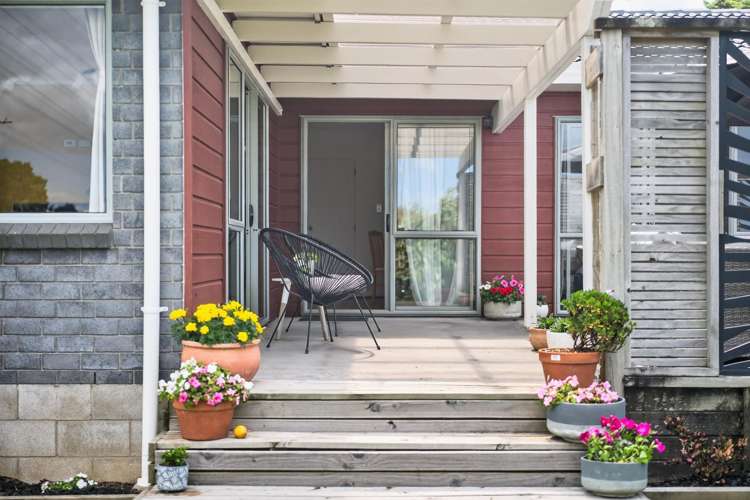 23 Faram Place Massey_24