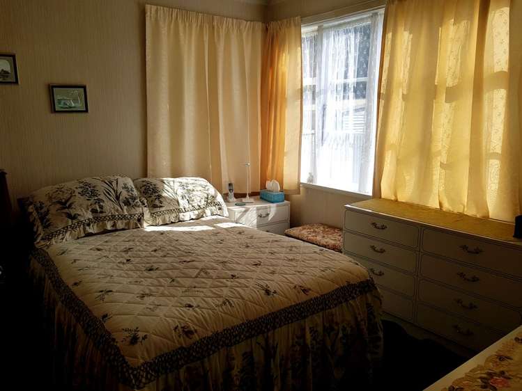 232 Mount Smart Road Onehunga_11