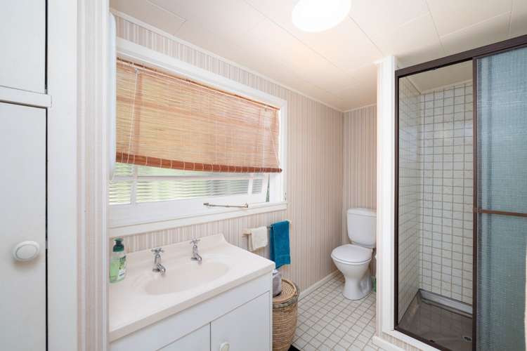 426 Marine Drive Charteris Bay_14