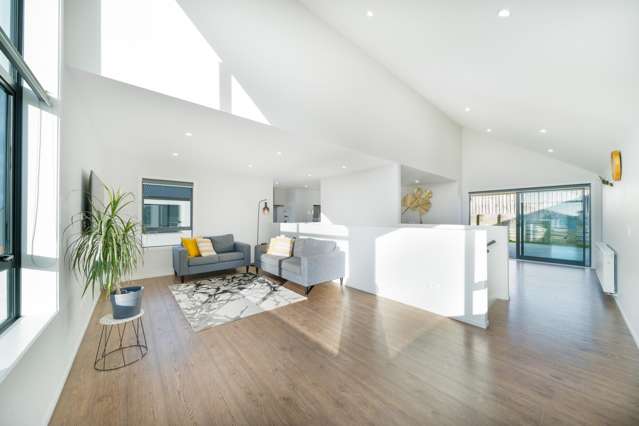 15 Lemonwood Way Woodridge_2