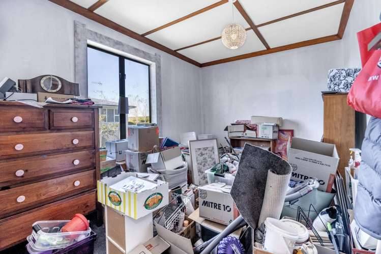 236 Lamond Street East Hargest_13