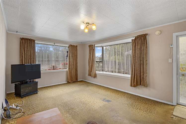 3/761 Ferry Road Woolston_2