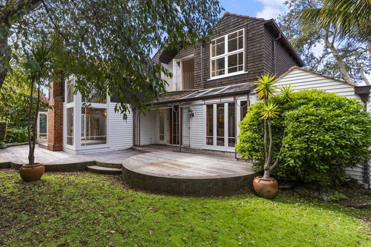 57A Mount Saint John Avenue_0