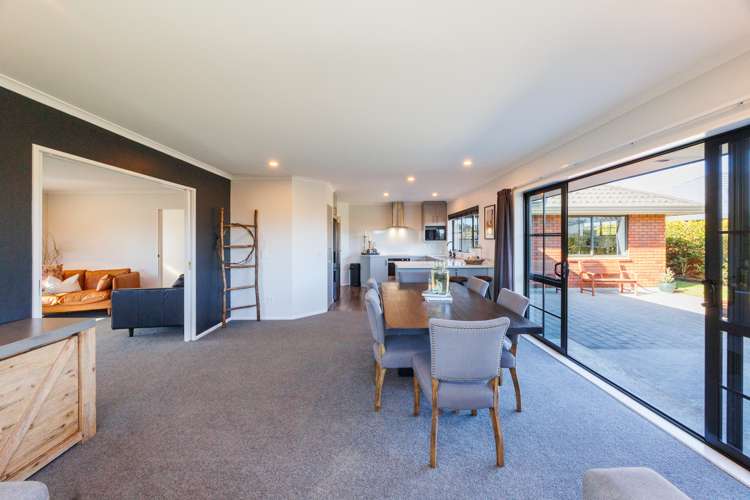 2 Alpine Grove Kelvin Grove_7