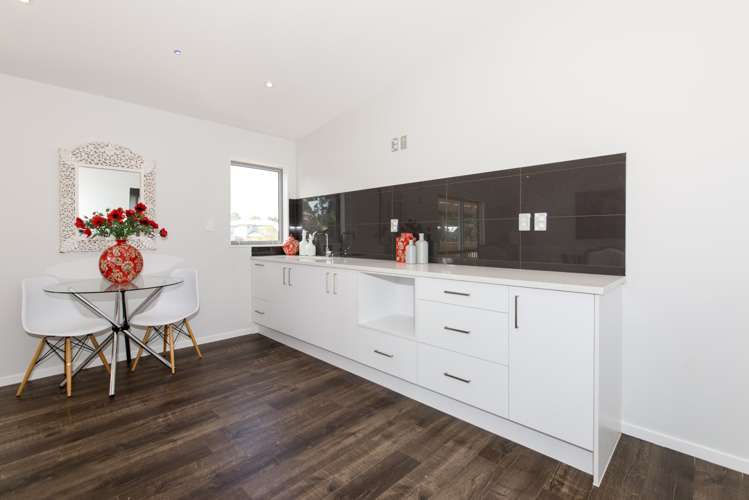 12a Woodglen Road Glen Eden_8