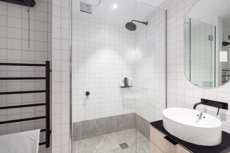 2/35 Kilmore Street Christchurch Central_11