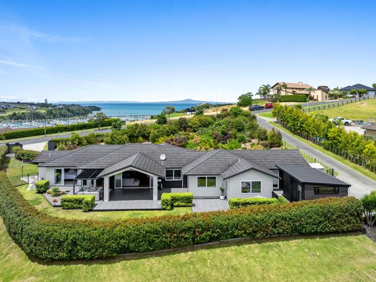 60 Roberts Road_4