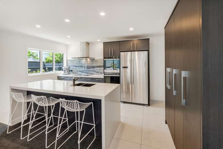 137 Cook Street Howick_12