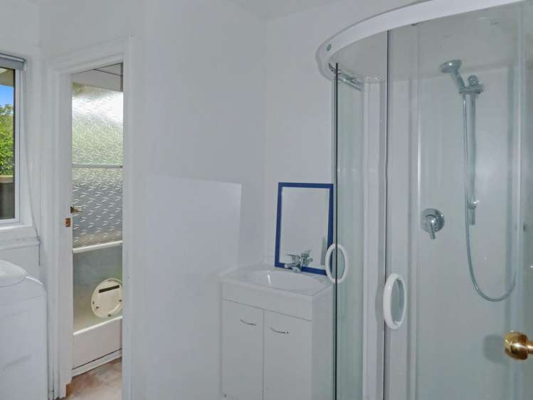 22 Rutherglen Av Ilam_14