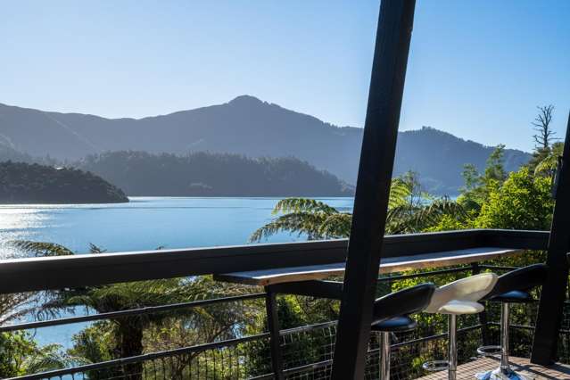 Bush, Birds And Breathtaking Sea Views