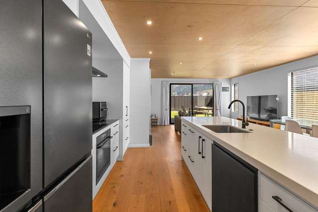 28 Dunn Street Lake Hawea_1