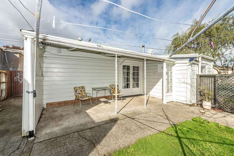 84 Liverpool Street Whanganui Central_16