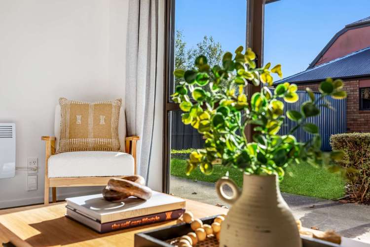 52a Vivian Street Burwood_20