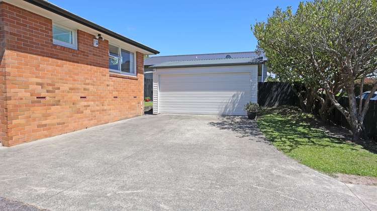 3 Tracey Terrace Te Atatu South_22