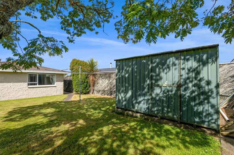 23 Swansea Road Stratford_16