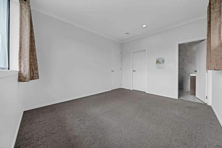 9 Peacock Place Pokeno_8