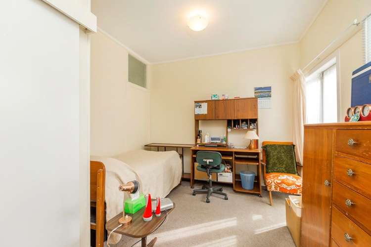 15 Tirimoana Road Te Atatu South_24