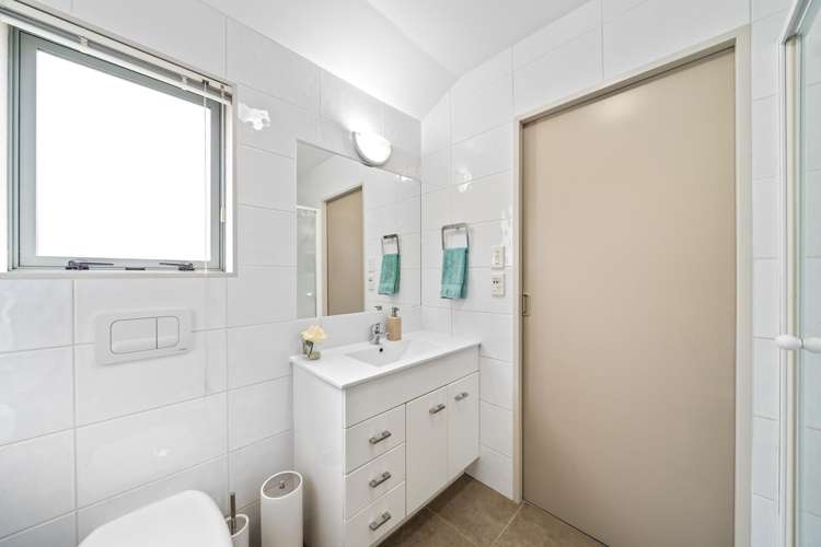 3 Meadowcroft Grove Johnsonville_7