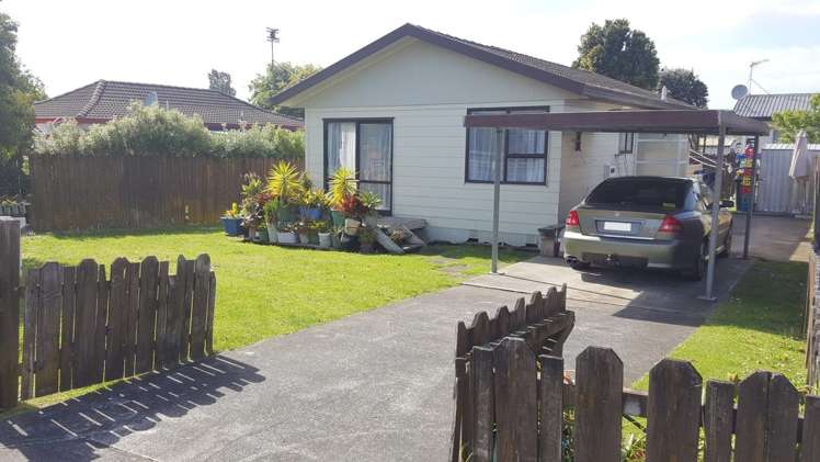 1/70 Palmers Road Clendon Park_1