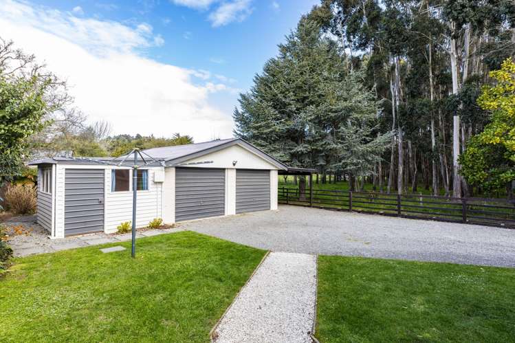 39 Hurunui Street Cracroft_16