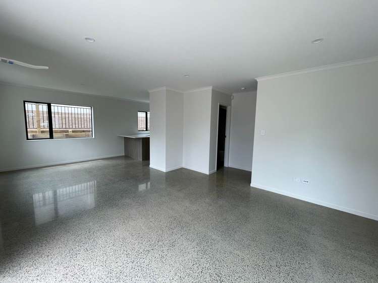 2/97a Blue Gum Drive Warkworth_5