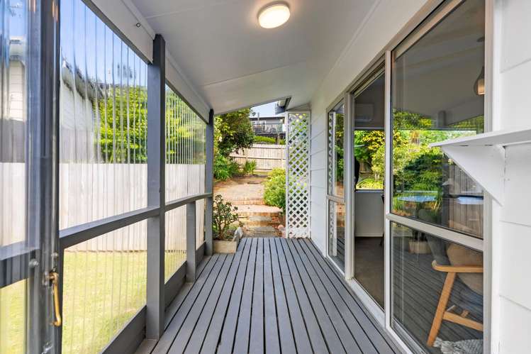 1/72 Vodanovich Road Te Atatu South_13