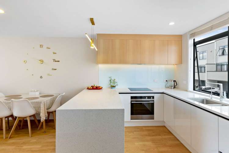 127b Queens Road Panmure_15