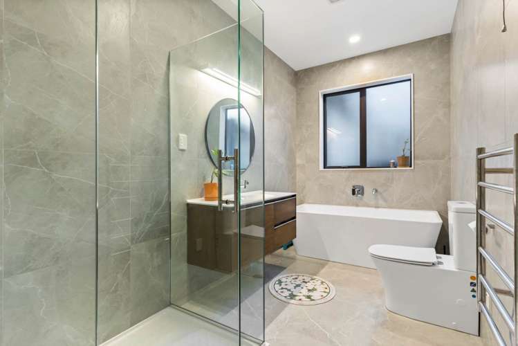 51 Siren Street Wainui_20