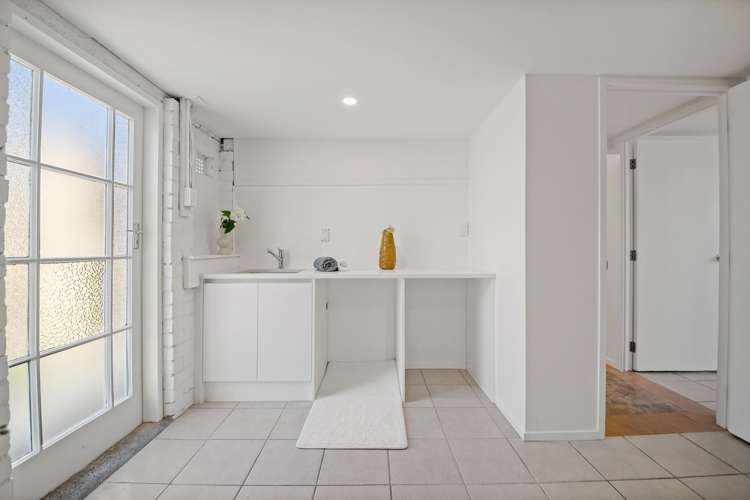 70 Sturges Road Henderson_21
