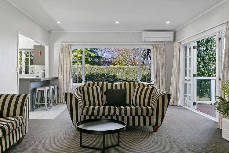 14 Liston Avenue Hilltop_8