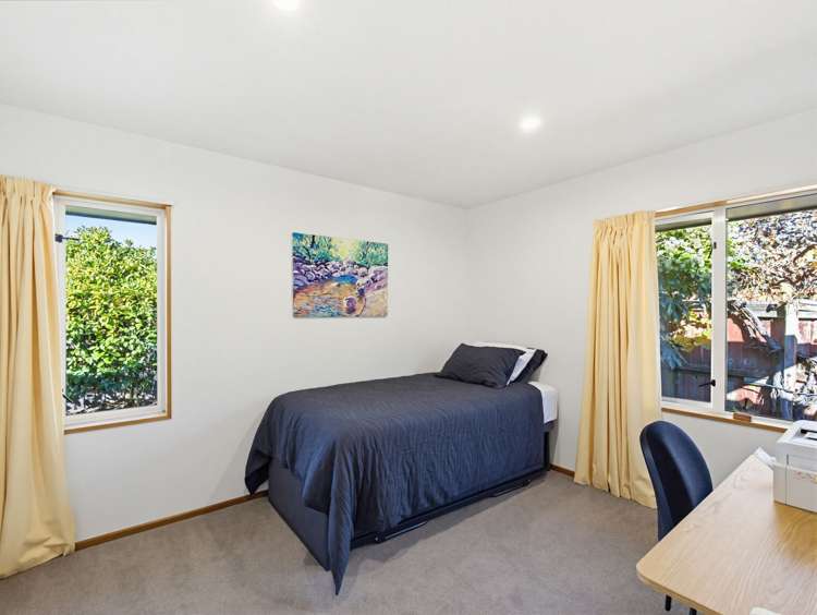 96A Warren Crescent Hillmorton_17