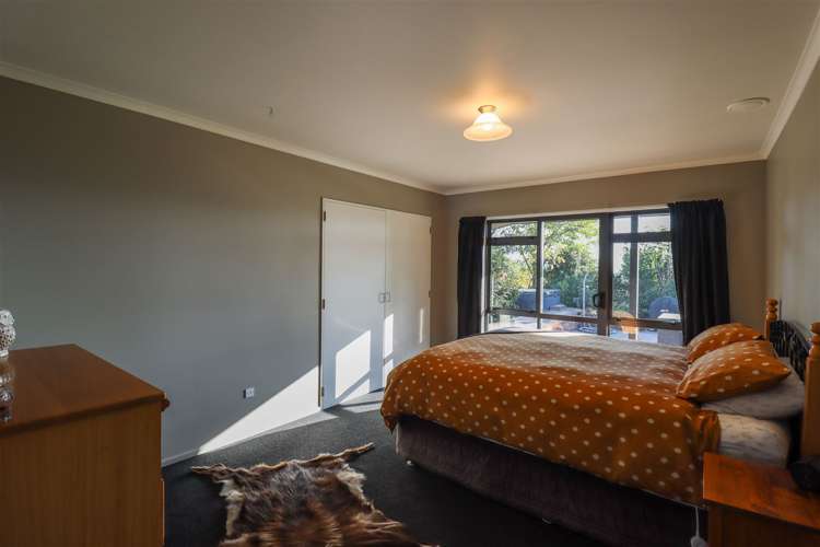 426 Doake Road Levels Valley_10