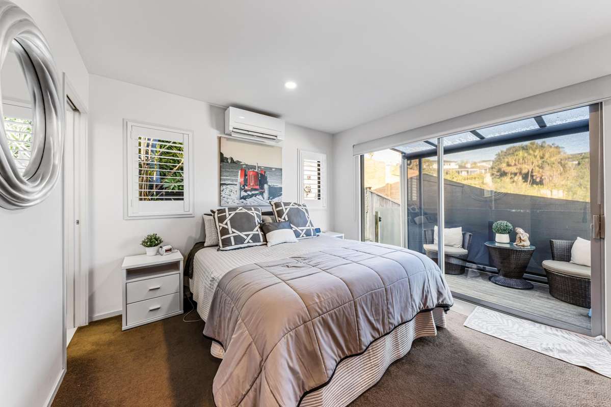 2/12 Browns Bay Road_5