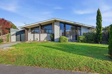 2 Holcroft Court_1