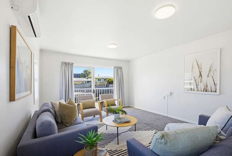 8 Herewini Street Titahi Bay_1