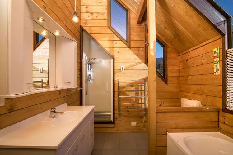 6a Beach Road Waikawa_5