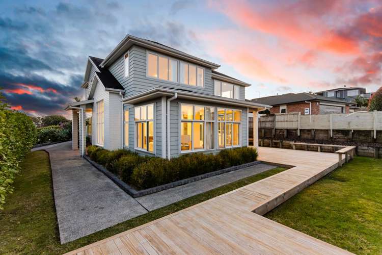 52 Chesterfield Way Orewa_31