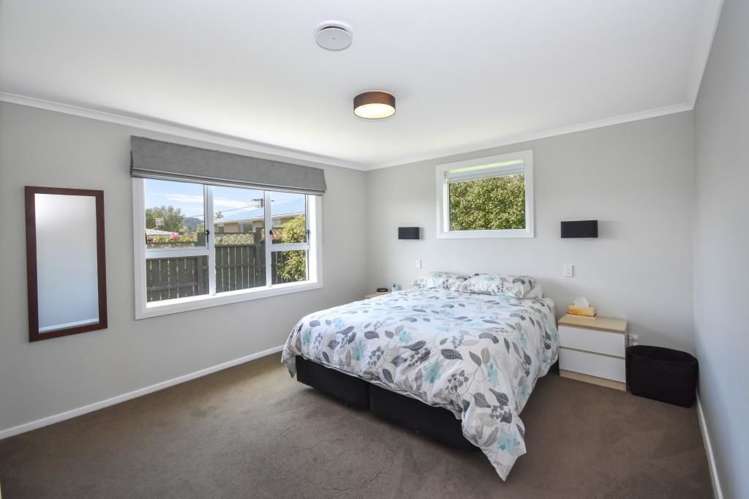 16a Tomkins Street Green Island_7