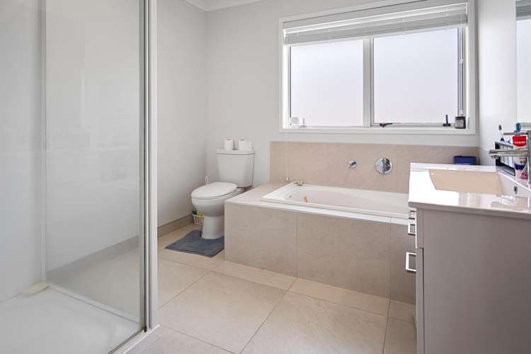 5 Awa Avenue Helensville_12