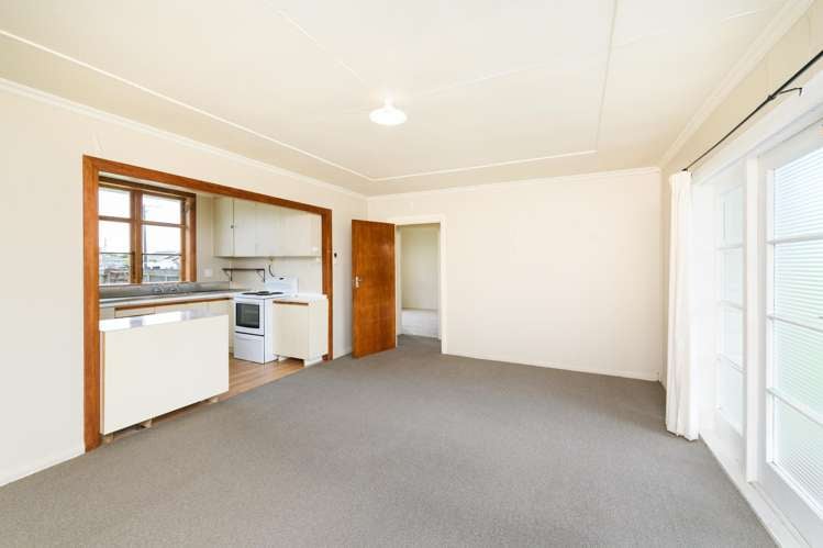 24 Main Street Marton_25