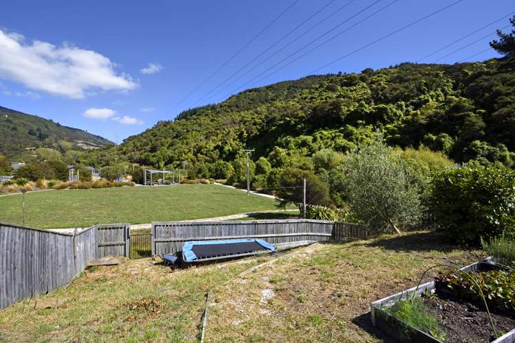 7 Olivine Terrace The Brook_21