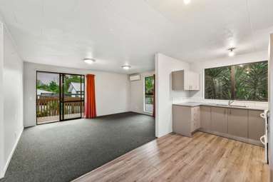 3/17 Glen Road_2