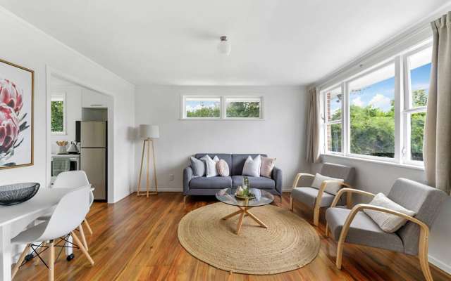 2/49 Ward Street 11322_2