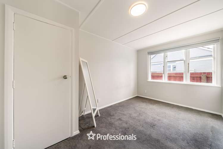 7 Pearce Crescent Taita_13