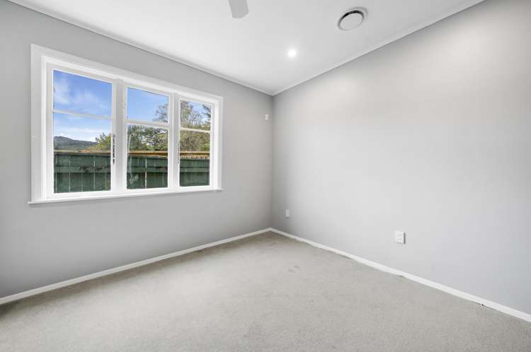 19 Moores Valley Road Wainuiomata_12