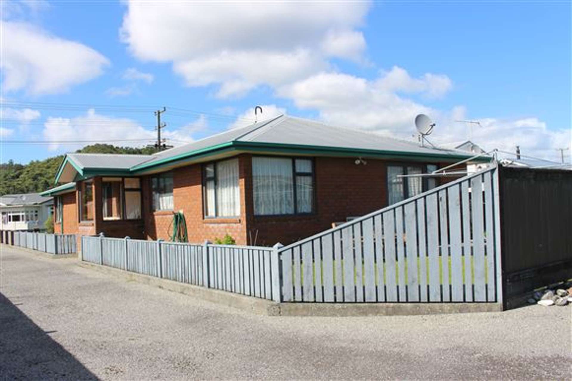 144 Shakespeare Street Greymouth_0