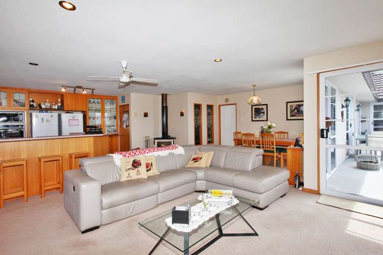 6 Lachie Griffen Rise Governors Bay_5